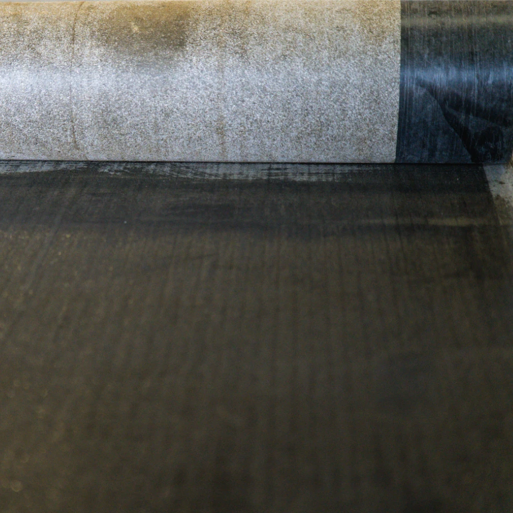 Sous-face DUO-GUM FR APP membrane bitumineuse 4 mm pour toiture plate